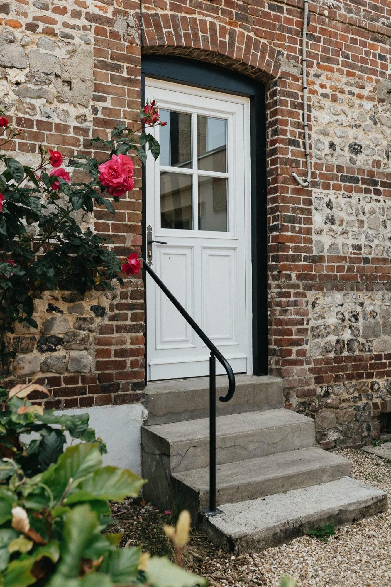Vila Les Fleurs De Maria Le Bourg-Dun Exteriér fotografie